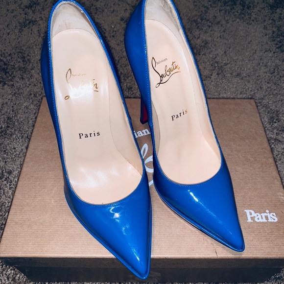 Christian Louboutin - Picture 3 of 8